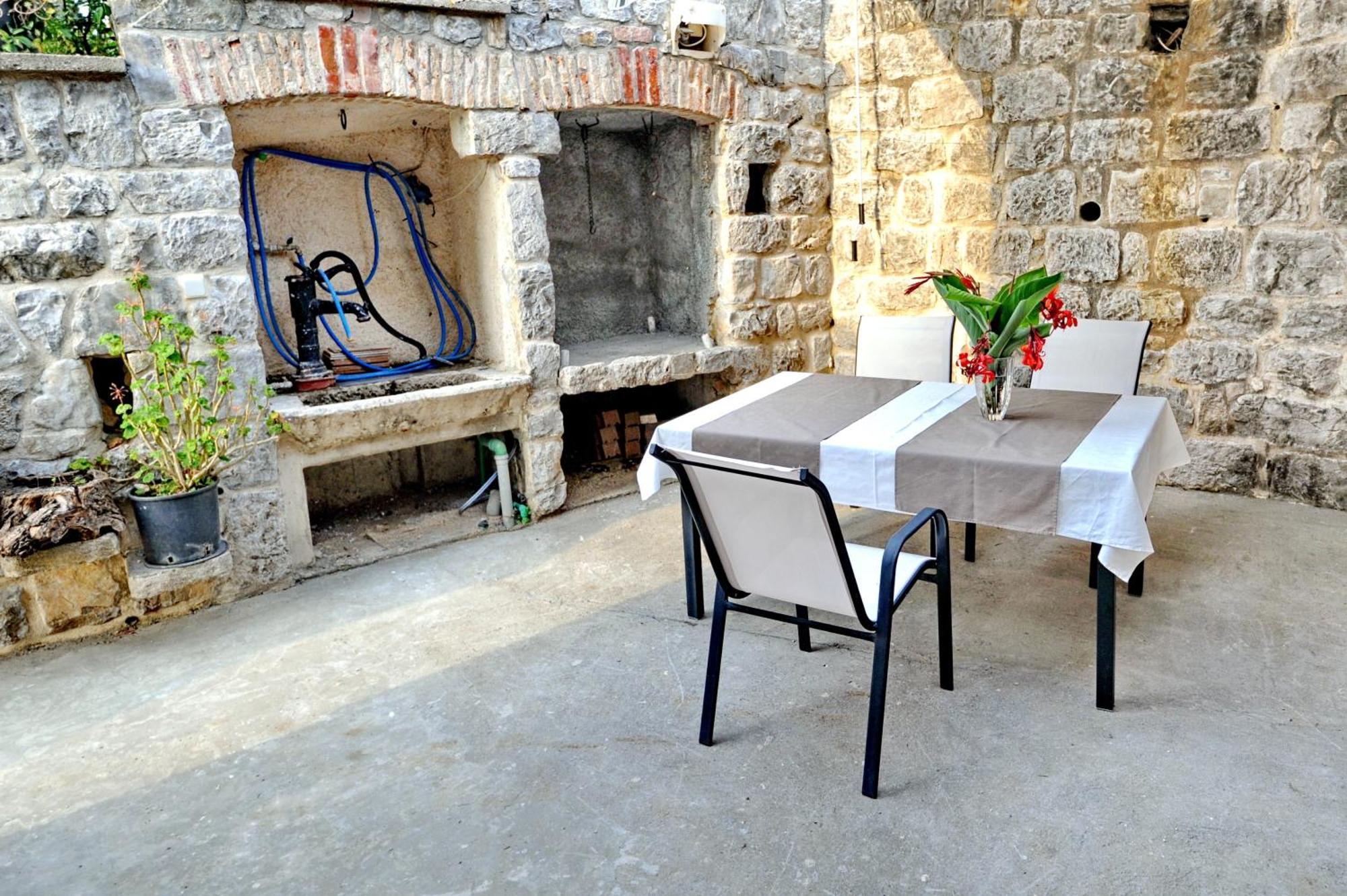 Apartments Kriva Ulica Kotor Kamer foto